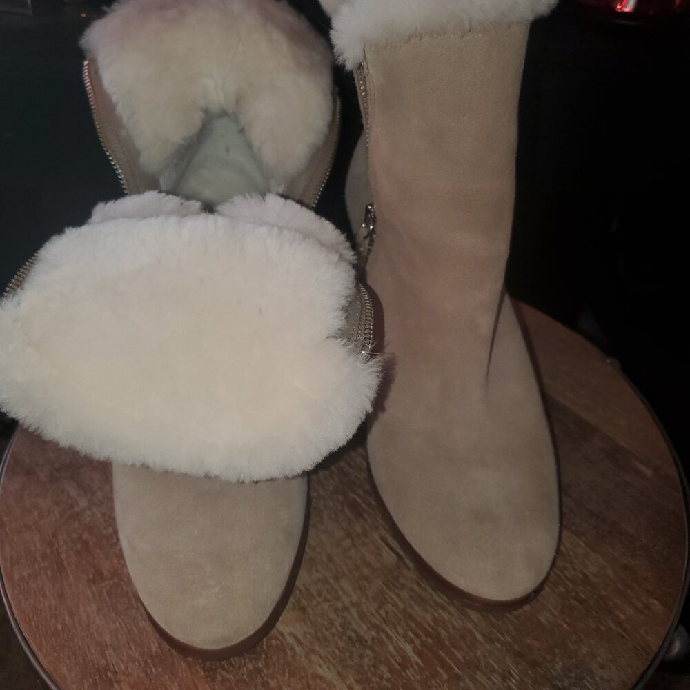 Micheal Kors suede Wedge Ankle Boots - Picture 5 of 6